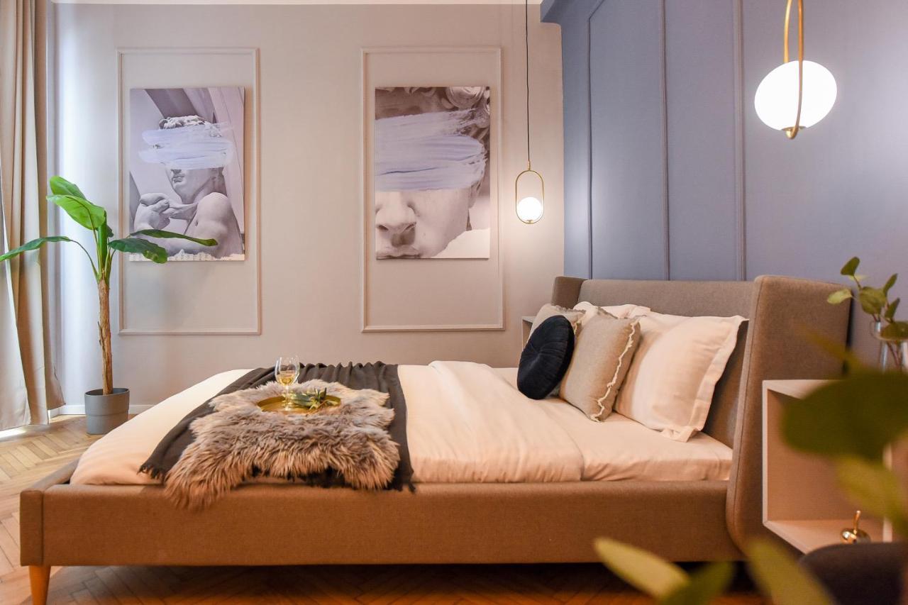 Modern Stay - Central Studios With Wall Projector Near Radisson Bucareste Exterior foto