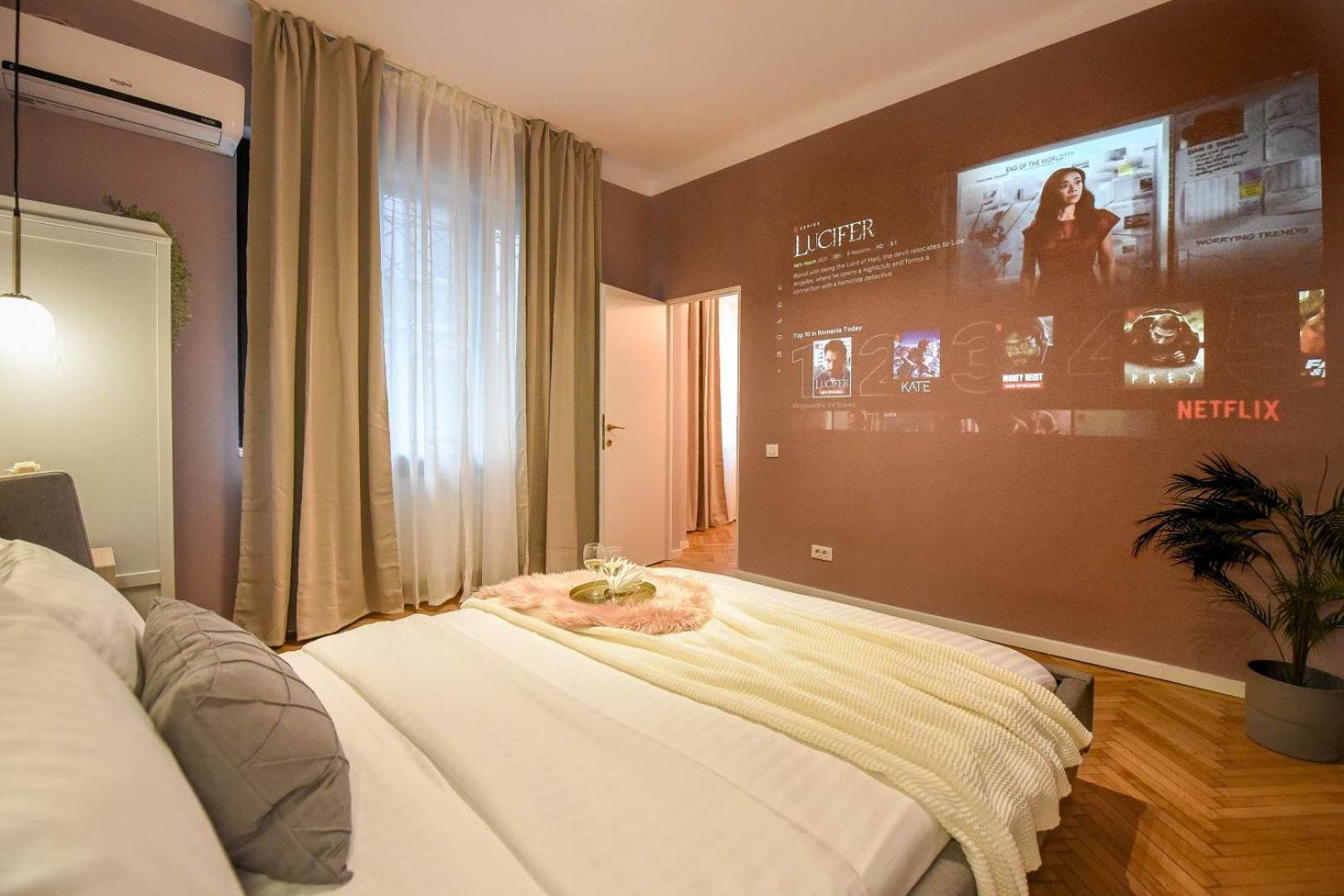 Modern Stay - Central Studios With Wall Projector Near Radisson Bucareste Exterior foto