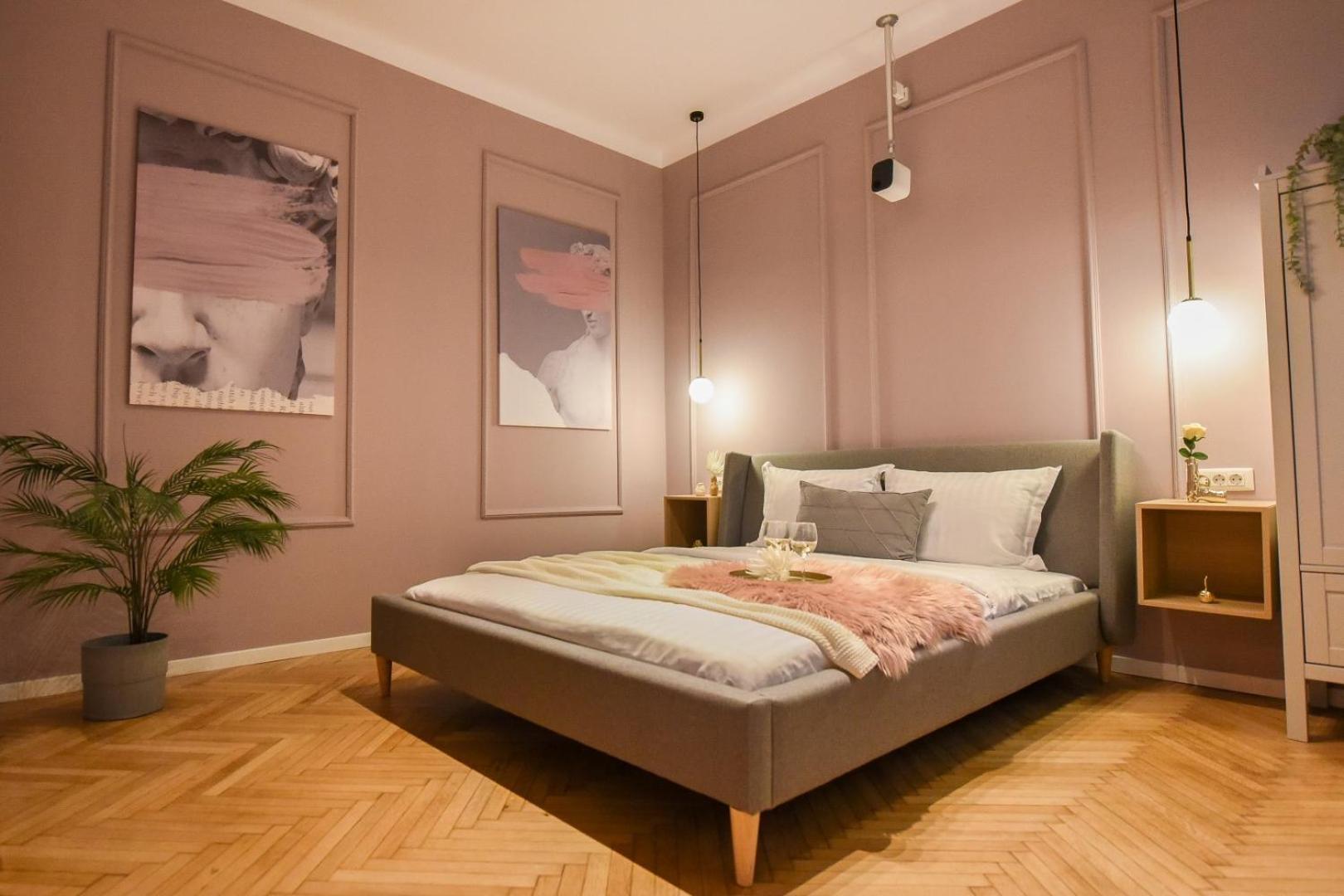 Modern Stay - Central Studios With Wall Projector Near Radisson Bucareste Exterior foto